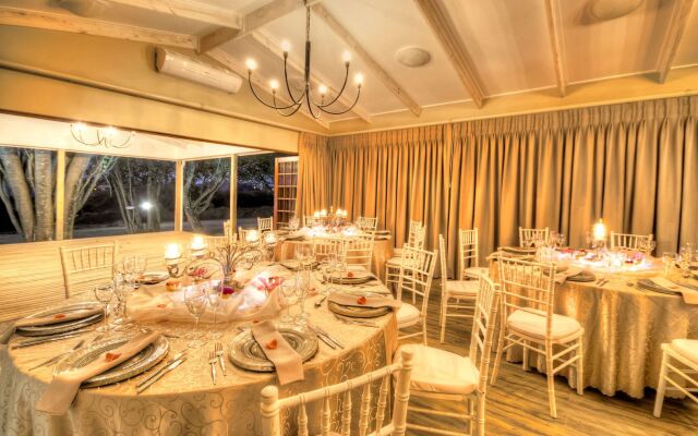 Nut Grove Boutique Hotel