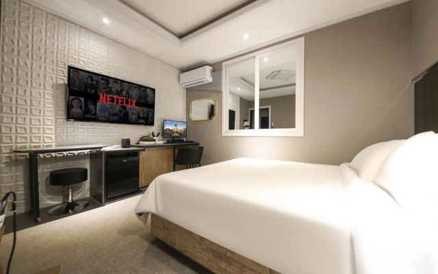 Cheongju Roa Hotel