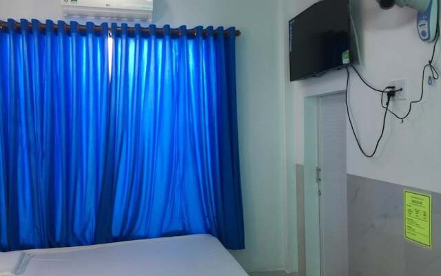 Mai Tuan Chanh Mon A Hotel