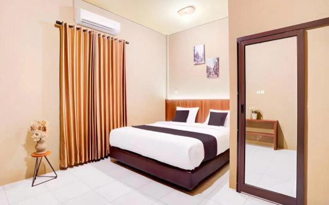 Collection O Padang City Center Near Transmart Padang Formerly De Orchids – Guest Rooms – Padang