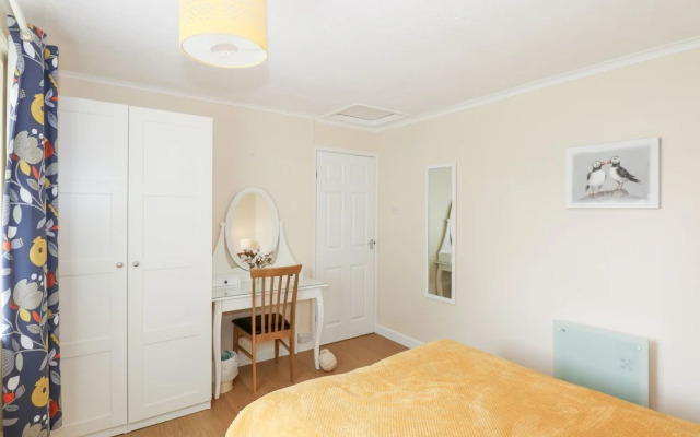 8 Royal Chalet Park