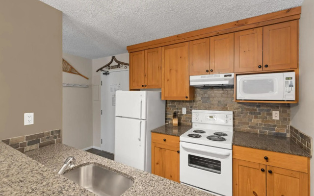 Tantalus Resort Lodge
