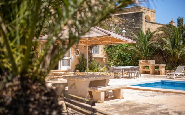 Sinjura - Xaghra Holiday Home