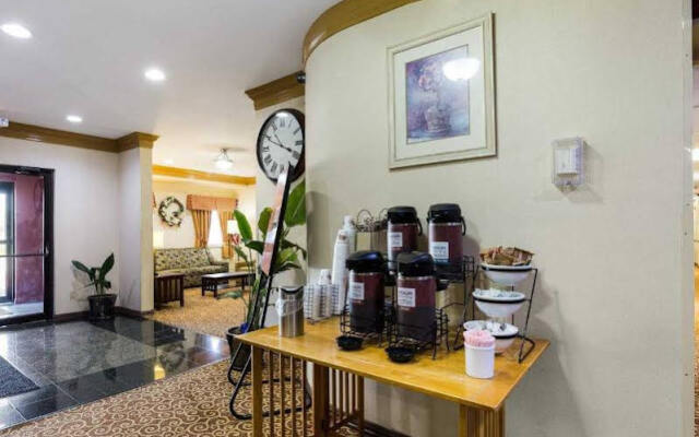 Quality Inn & Suites