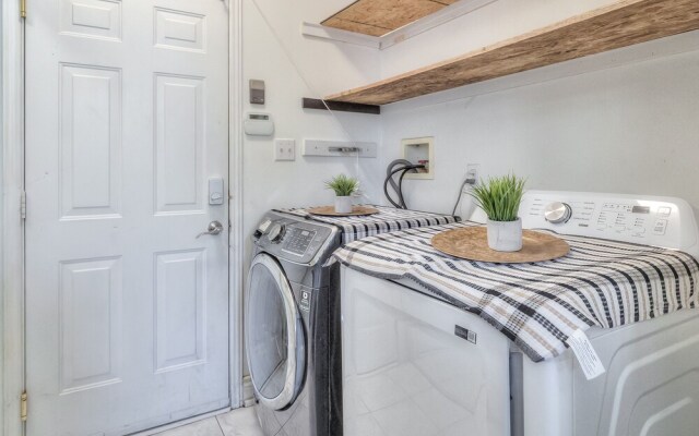 Ajax Suites