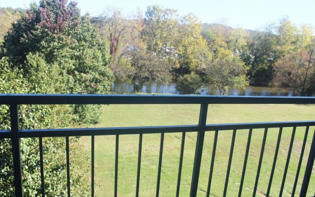 Arbors at Island Landing Hotel & Suites