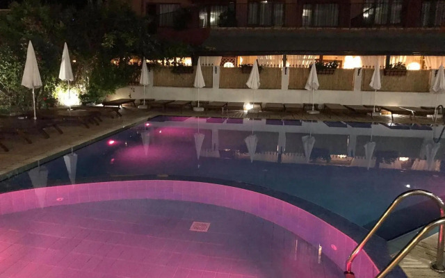 Botique Villa Maria Revas