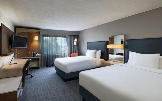 Courtyard by Marriott Austin The Domain Area