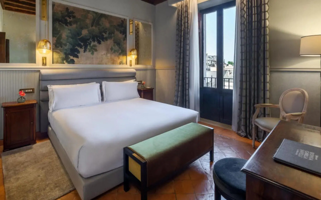 Hotel Adagio, Autograph Collection