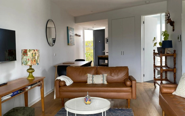 Beachside Apartment 108