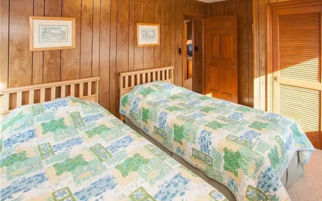 Biele Virginia - 5 Br Home