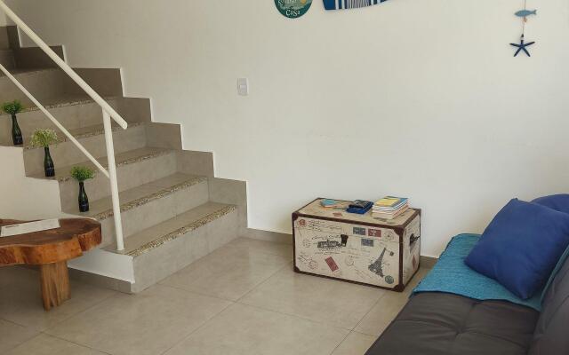 2 suítes c/ Ar, Piscina, Churrasqueira, 500mt Mar