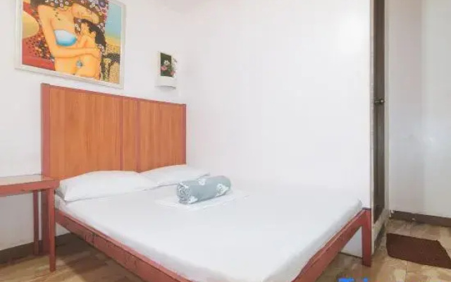 Stay Malate Hostel by RedDoorz