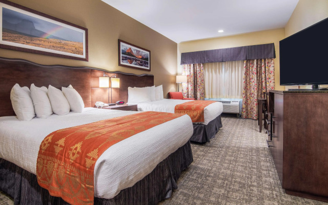 Best Western Rocky Mountain Lodge