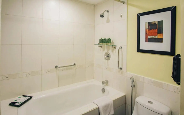 Greenhills Elan Hotel