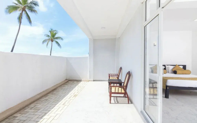 Palazzo Beach Hikkaduwa