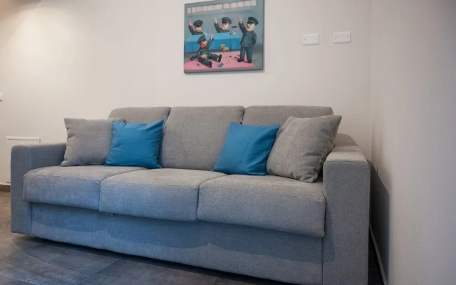 Palazzo Falcone Apartments