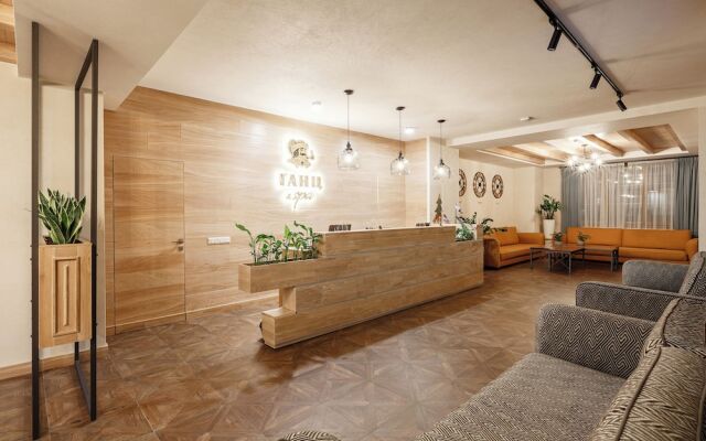 Ganz & SPA
