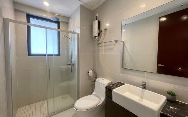 Country Garden Danga Bay