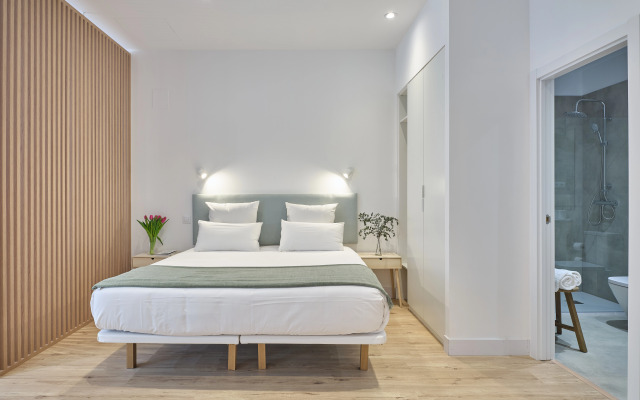 Paseo Suites Hotel