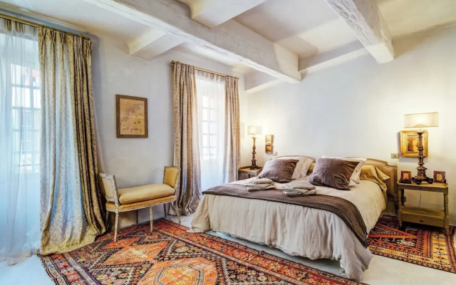 Studio Authentic Charm - In the Heart of Cannes