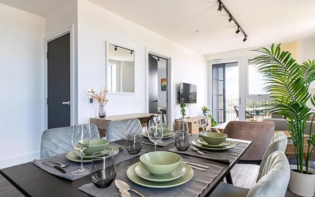 Stylish West London Apartment