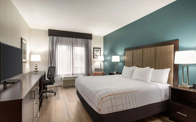 La Quinta Inn & Suites by Wyndham Fairfield - Napa Valley