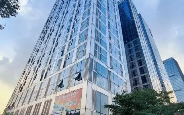 Wanhao Executive Apartment Shenzhen North Station (Huilon Center)