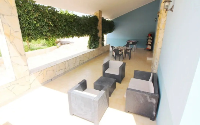 Serene Villa in Floridia With Swimming Pool