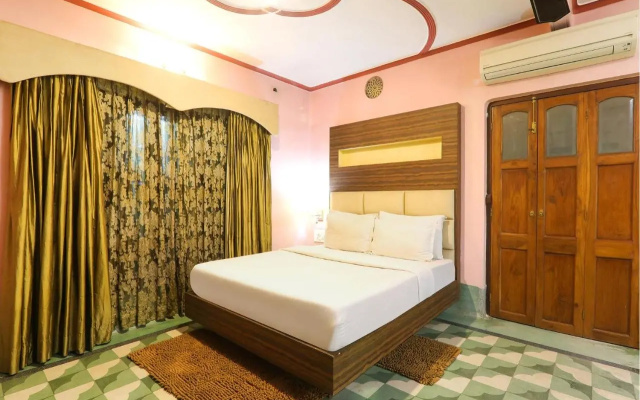 Fabhotel East View