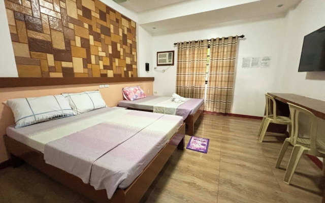 Sea Jewel Hotel Puerto Galera powered by Cocotel