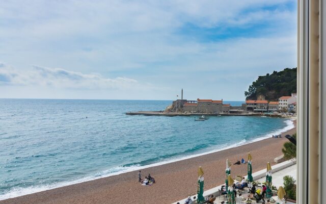 Apartment Galija Petrovac Lux