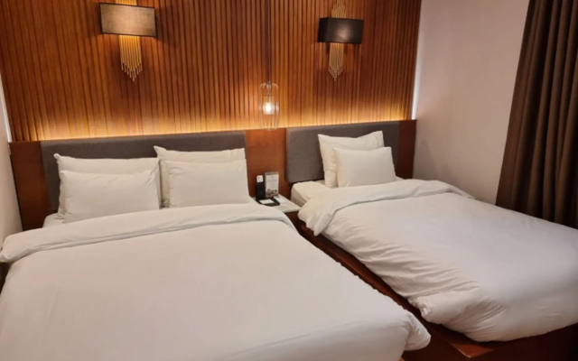 Stubborn Hotel