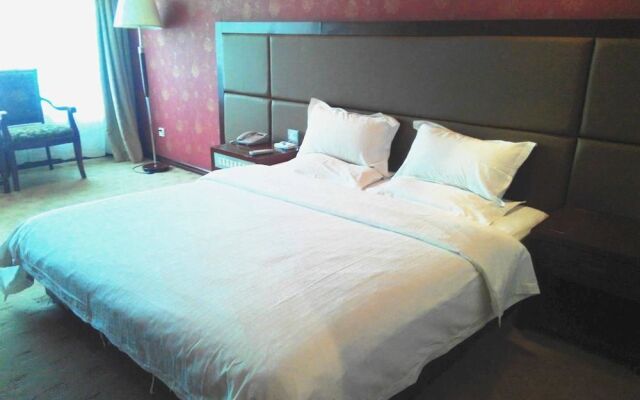 Huachen Hotel (Xi'an Bell Tower East Street Mingchengqiang)