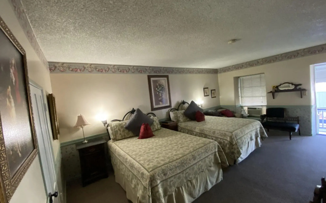 Gunn House Hotel