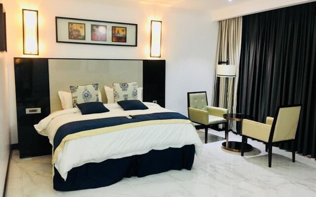 Parktonian Hotel Ikate