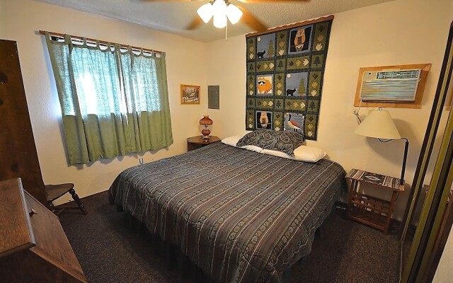 Bare Bear - Two Bedroom Cabin