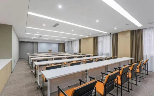 Lavande Hotel Xiamen Airport Wuyuanwan Metro Station