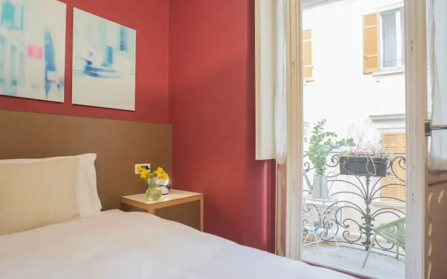 Viav by Rent All Como