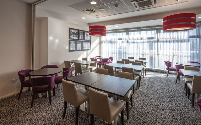 Holiday Inn Express Leicester - City by IHG
