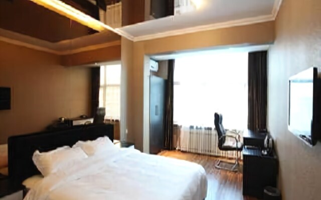 5CM Holiday Hotel