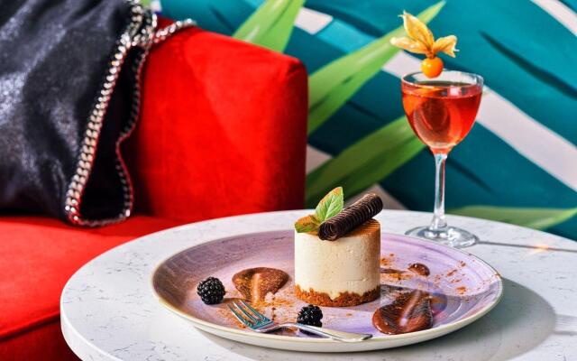 Hotel Ferreus Modern Art Deco