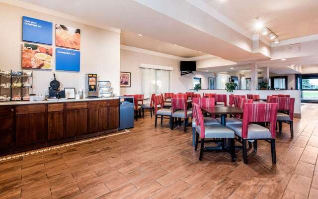 Comfort Inn & Suites Streetsboro - Kent