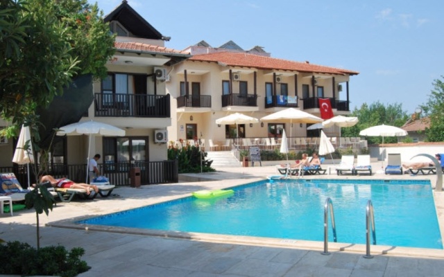 Hotel Bi̇nli̇k