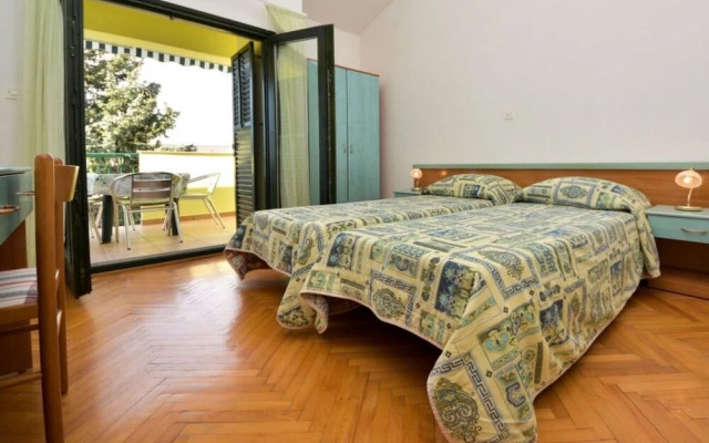 Dome - 150m From sea - A32