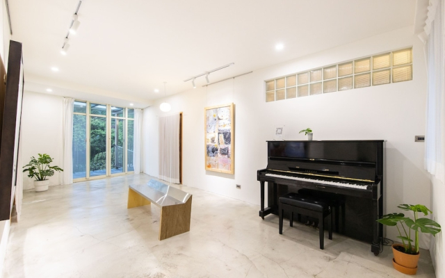 OwlStay Jiufen Green Ray