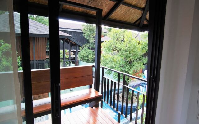 At Leaf Villa