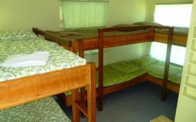 Christmas Creek Cafe & Cabins