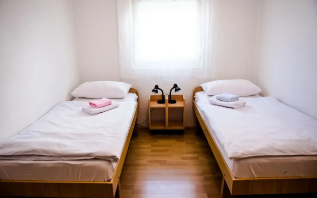 Family guesthouse in forest Ana & Stjepan Nikolic