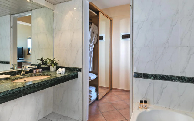 Divani Corfu Palace
